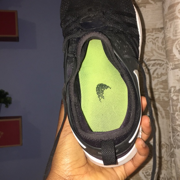 Nike training shoes - Picture 4 of 4